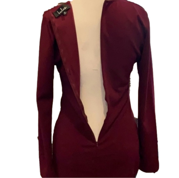 Lulus Deep V Burgundy Long Sleeve Midi Dress – Size M (NWT) - Picture 4 of 7